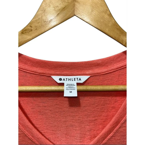 Athleta Women's Breezy Scoop V-Neck Tee Coral Size Medium Relaxed Fit Top - Picture 4 of 9